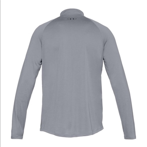 LAST TWO! New Under Armour 1/2 Zip Long Sleeve Top - Picture 5 of 12
